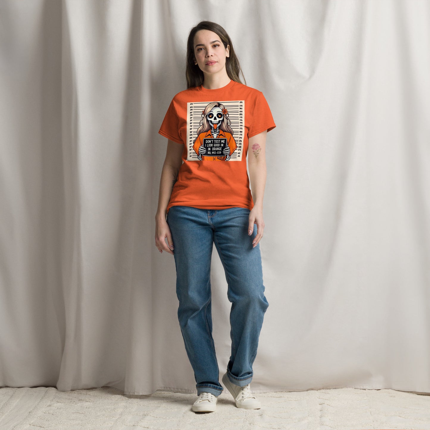 Look good in orange Unisex classic tee